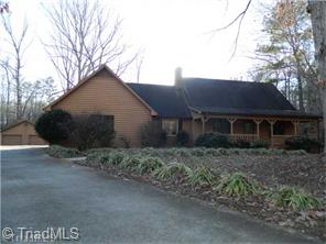 2763 Finch Farm Rd, Trinity, NC 27370 photo 2