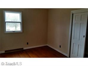 105 Kensington, King, NC 27021 photo 15