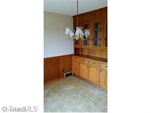 105 Kensington, King, NC 27021 photo 10