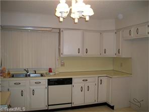 1135 Gatehouse Rd, High Point, NC 27262 photo 5
