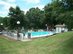 1135 Gatehouse Rd, High Point, NC 27262 photo 24