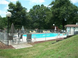 1135 Gatehouse Rd, High Point, NC 27262 photo 25