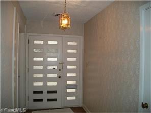 1135 Gatehouse Rd, High Point, NC 27262 photo 4