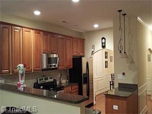 4537 Treebark Ln, High Point, NC 27265 photo 7