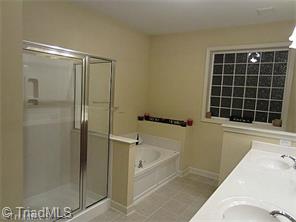 4537 Treebark Ln, High Point, NC 27265 photo 13