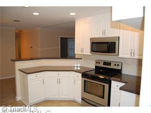 118 Trinity Dr, King, NC 27021 photo 4