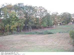 118 Trinity Dr, King, NC 27021 photo 3