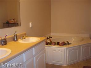118 Trinity Dr, King, NC 27021 photo 12