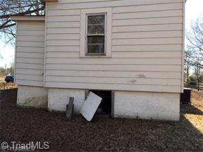 776 Summit Cir, Eden, NC 27288 photo 7