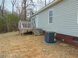 148 Maple Ridge Dr, King, NC 27021 photo 3