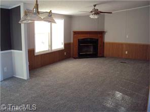 6625 Nancy Ln, Trinity, NC 27370 photo 2