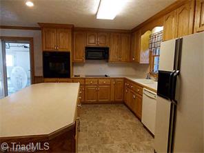 782 Haystack Rd, Mount Airy, NC 27030 photo 5