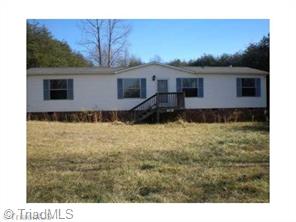 355 Hopper Rd, Mayodan, NC 27027 photo 1