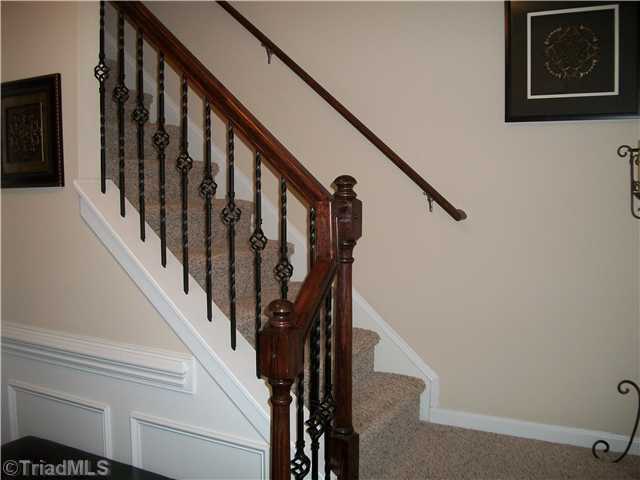 6727 Planters Dr, High Point, NC 27265 photo 11