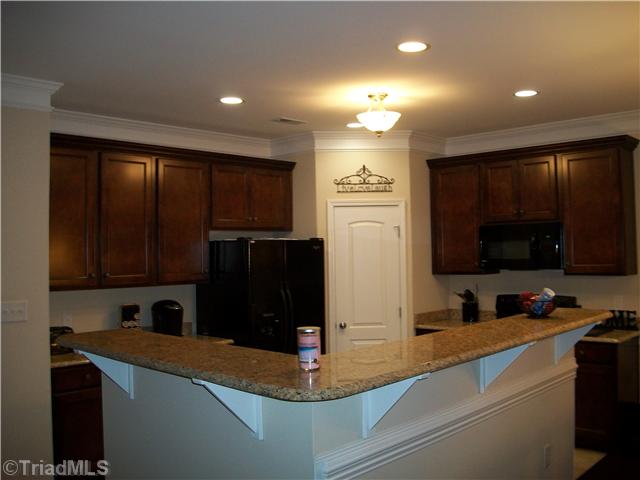 6727 Planters Dr, High Point, NC 27265 photo 14