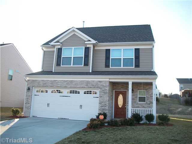 6727 Planters Dr, High Point, NC 27265 photo 1
