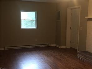 237 Cherry Hl, Pilot Mountain, NC 27041 photo 18