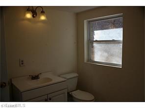 237 Cherry Hl, Pilot Mountain, NC 27041 photo 21