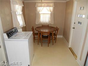 413 E Atkins St, Dobson, NC 27017 photo 10
