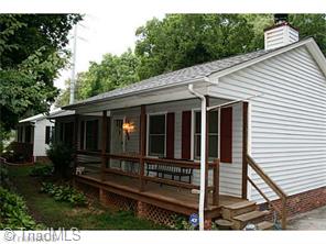 2406 Guyer St, High Point, NC 27265 photo 4