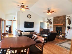 876 Us Highway 21, Thurmond, NC 28683 photo 5