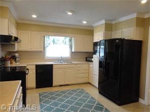 1417 Grantham, High Point, NC 27265 photo 4