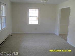 121 Hickory Ln, King, NC 27021 photo 9