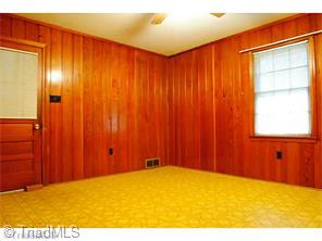 2500 Farmbrook Rd, Winston Salem, NC 27103 photo 5