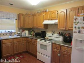 150 Red Wing, Madison, NC 27025 photo 6