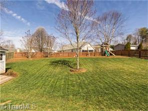 4 Broadleaf Ct, Summerfield, NC 27358 photo 16