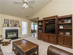 4 Broadleaf Ct, Summerfield, NC 27358 photo 4