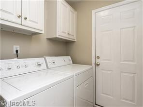 4 Broadleaf Ct, Summerfield, NC 27358 photo 13