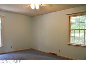 3840 Willowood Dr, Clemmons, NC 27012 photo 7