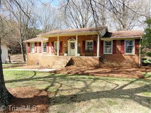 3840 Willowood Dr, Clemmons, NC 27012 photo 1