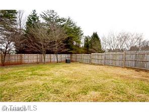 1103 Hampton Park Dr, High Point, NC 27265 photo 15