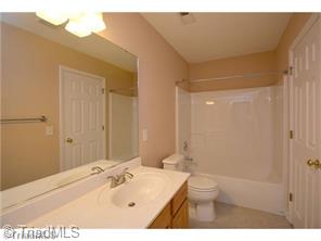 1103 Hampton Park Dr, High Point, NC 27265 photo 11