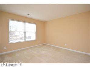 1103 Hampton Park Dr, High Point, NC 27265 photo 9