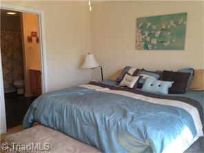 2722 Alpha St, High Point, NC 27263 photo 4