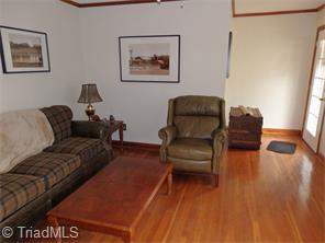 145 Hulin St, Denton, NC 27239 photo 2