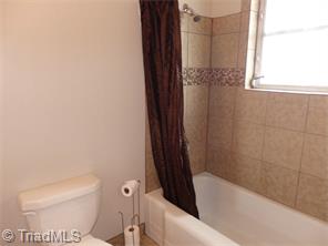 145 Hulin St, Denton, NC 27239 photo 10