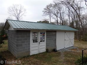 145 Hulin St, Denton, NC 27239 photo 14
