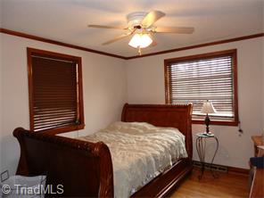 145 Hulin St, Denton, NC 27239 photo 11