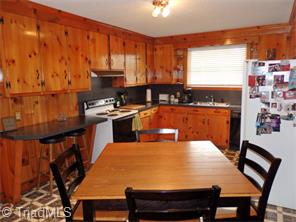 145 Hulin St, Denton, NC 27239 photo 4