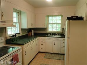 703 Summit Rd, High Point, NC 27265 photo 7