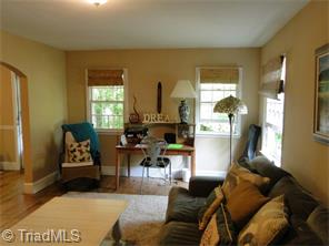 703 Summit Rd, High Point, NC 27265 photo 4