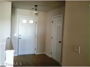 661 Chas Ct, High Point, NC 27265 photo 10