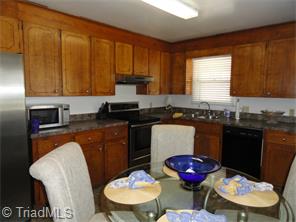 5124 Dock Davis Rd, Clemmons, NC 27012 photo 6