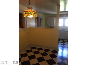 502 Dodson Ml, Pilot Mountain, NC 27041 photo 18
