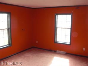2496 Willie Wright Rd, Ramseur, NC 27316 photo 6