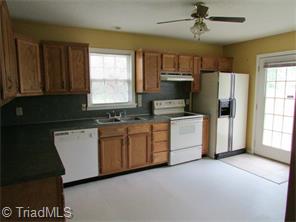 709 Nance Ave, High Point, NC 27263 photo 3